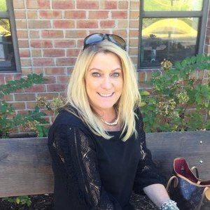 Meet your Posher, Heidi